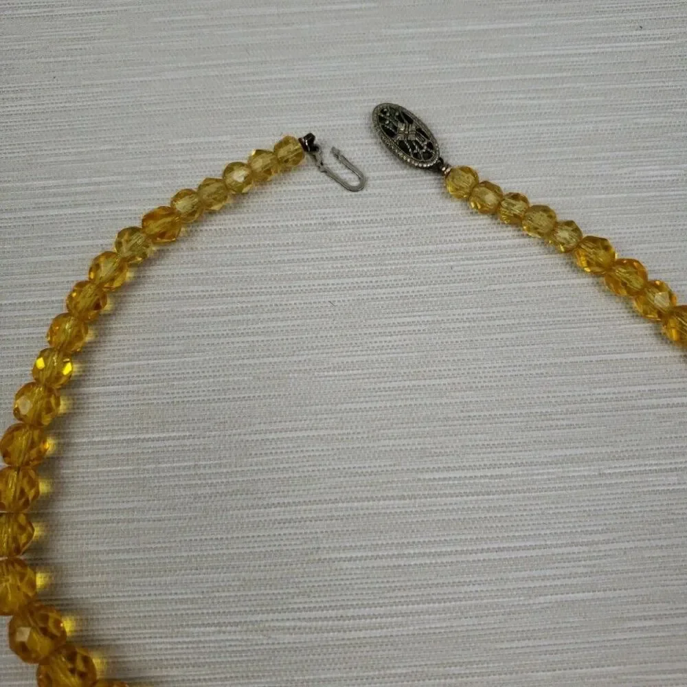 VTG Canary Yellow Faceted Graduated Glass Bead 13.5